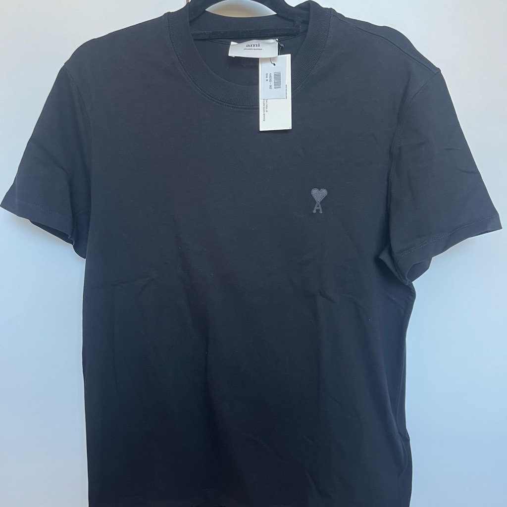 Ami Black Short Sleeve Tee